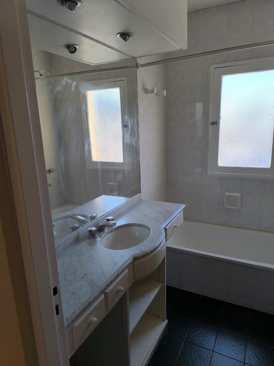 ALQUILER DEPARTAMENTO - Caseros casi Catamarca - 3° Piso - Imagen 5