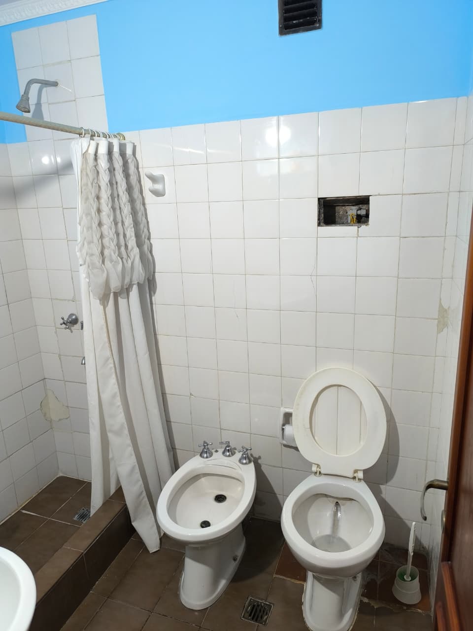 VENDO | BARRIO CASINO | 2DO PISO POR ESCALERA | BLOCK C - Imagen 5