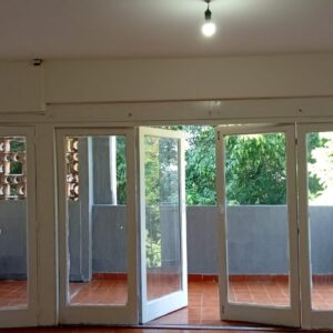 Departamento en 1° piso por escalera, frente a la Terminal de Ómnibus de Salta | 3 dormitorios